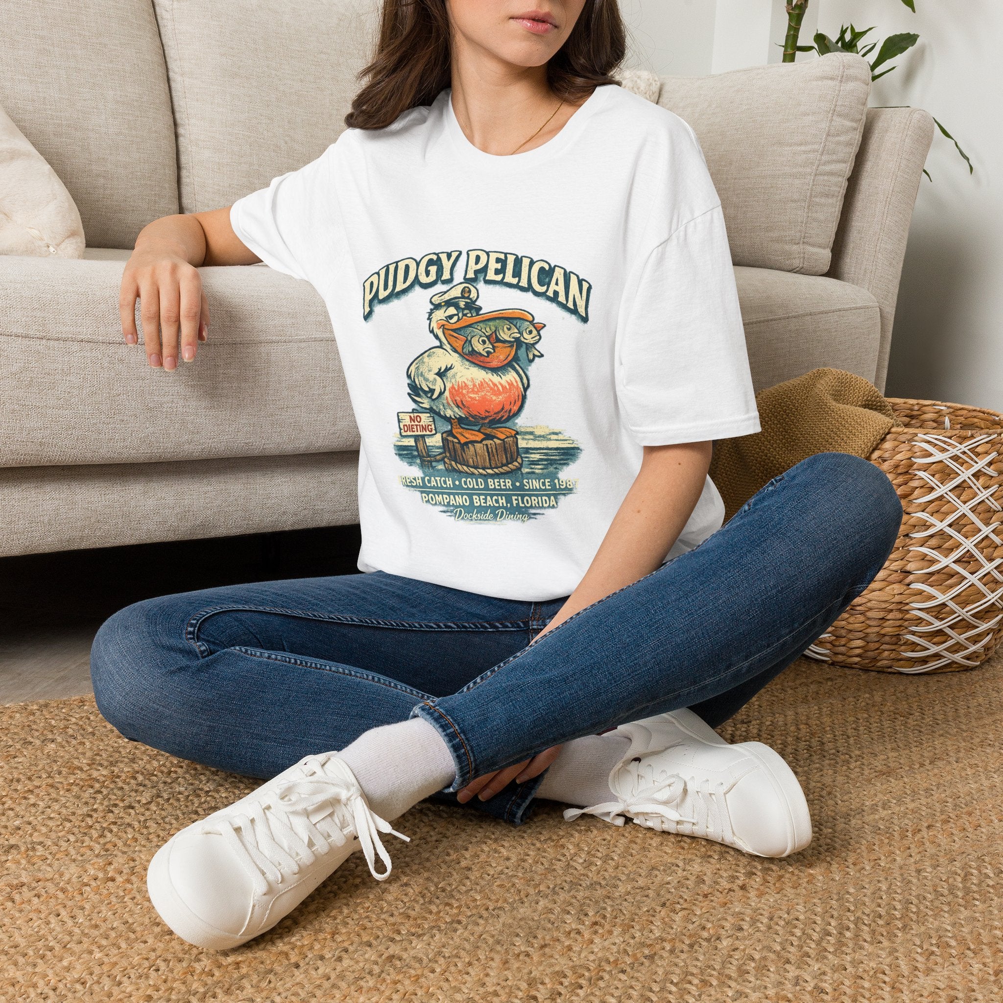 Pudgy Pelican Graphic T-Shirt — Vintage Beach Bird Tee